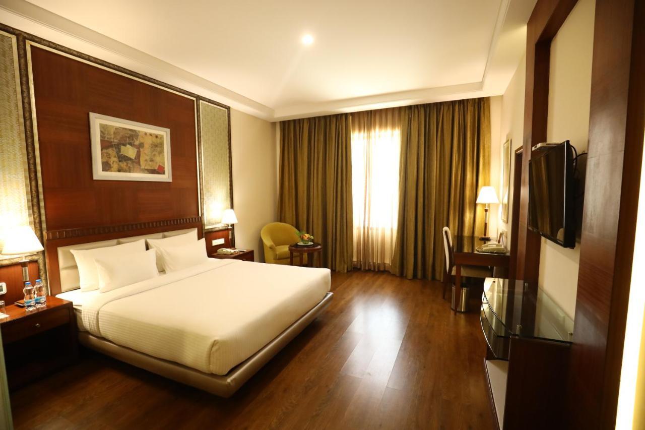 Best Western Plus Jalandhar Esterno foto