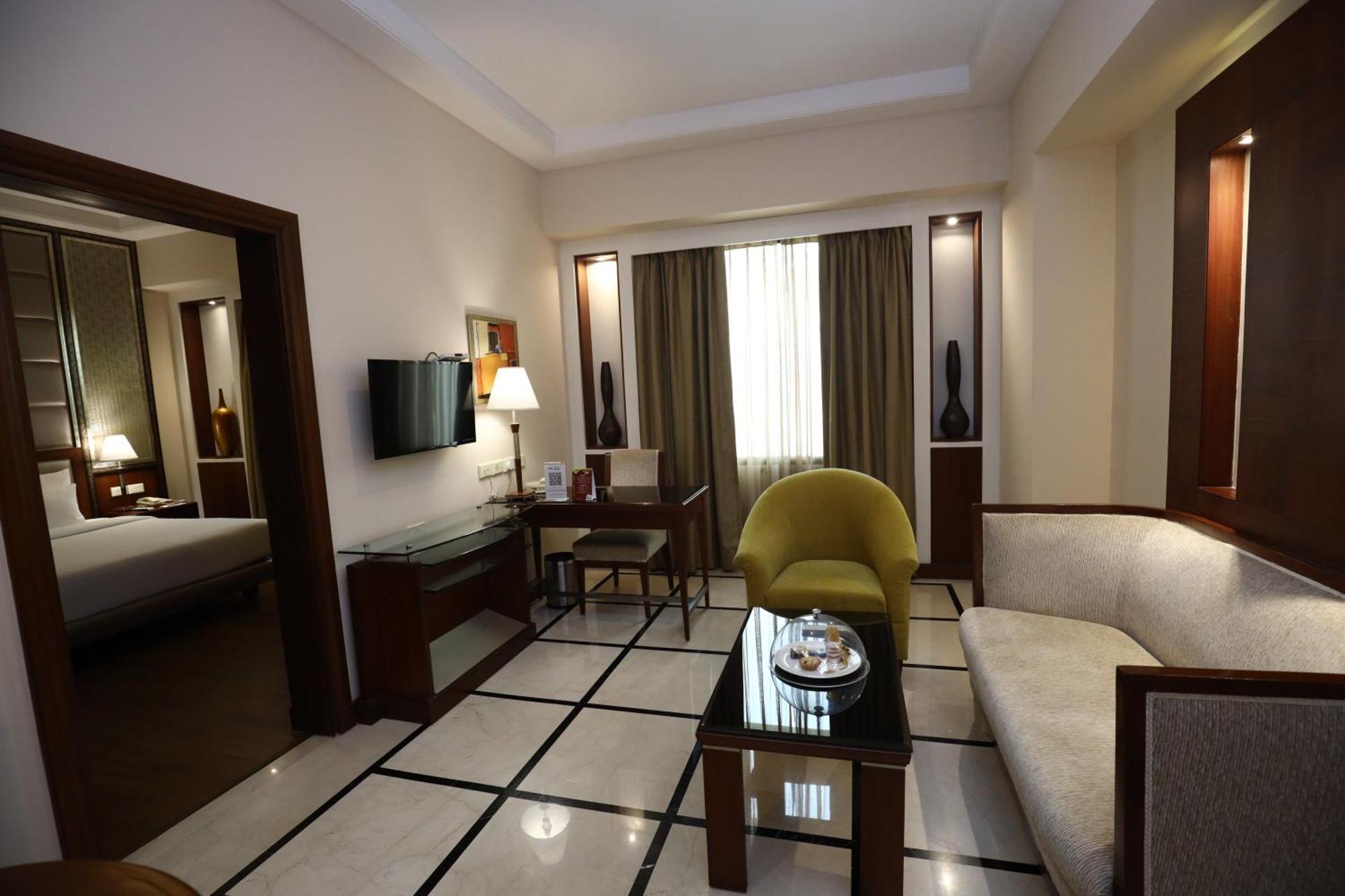 Best Western Plus Jalandhar Esterno foto