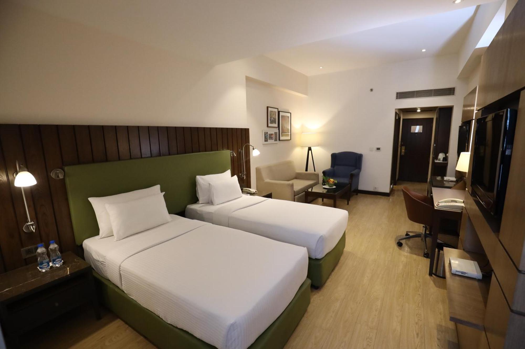 Best Western Plus Jalandhar Esterno foto